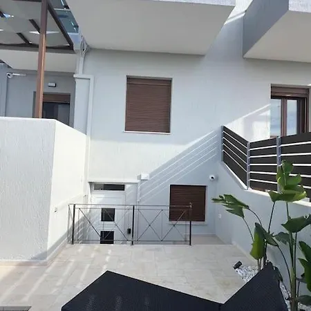 Villa Leo Aigina Vathi  Exterior photo